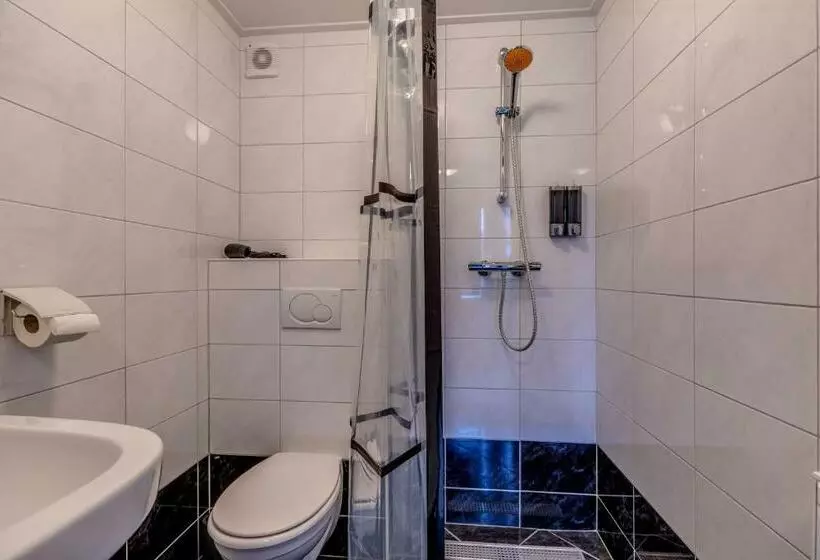 B&b Larenstein Logeren In Een Tiny House