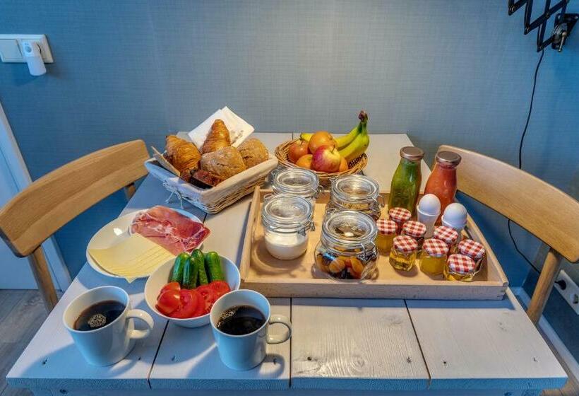 B&b Larenstein Logeren In Een Tiny House