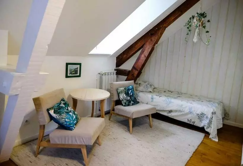 Aamiaismajoitus (B&B) Bains De Secours, Chambres D Hotes