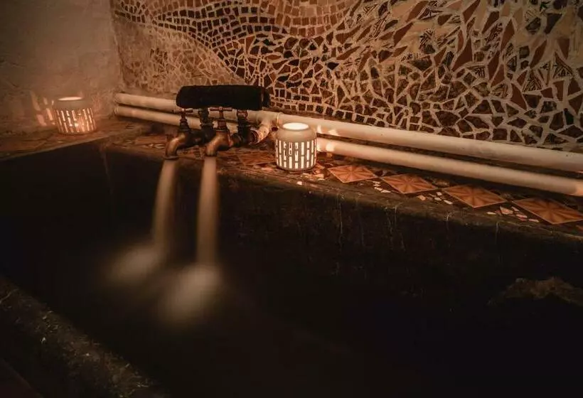 Aamiaismajoitus (B&B) Bains De Secours, Chambres D Hotes