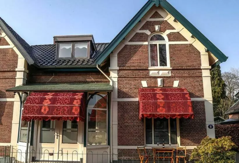 ベッドアンドブレックファースト De Grift