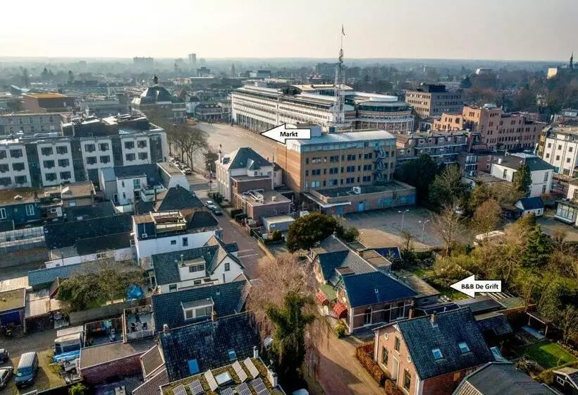 ベッドアンドブレックファースト De Grift