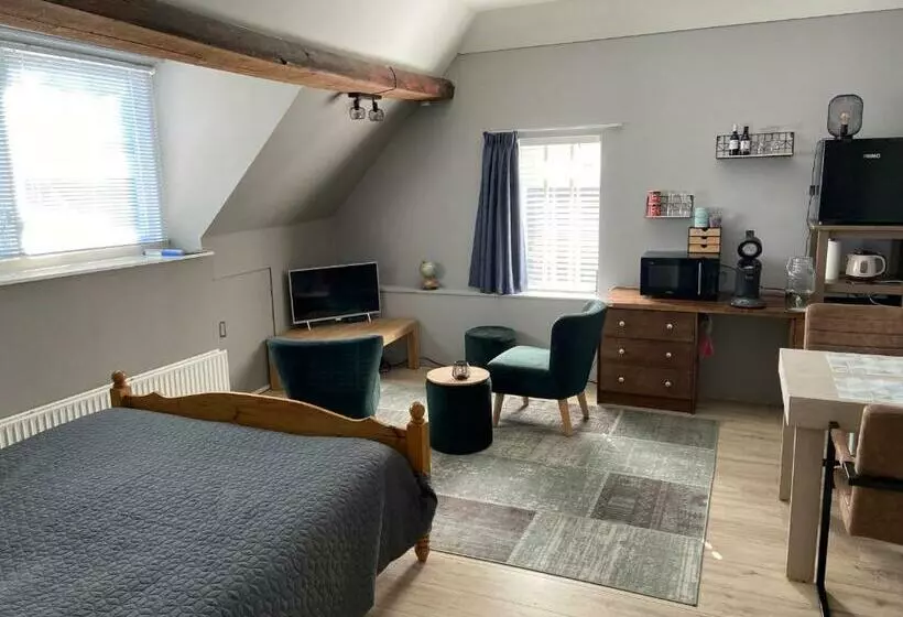 ベッドアンドブレックファースト De Posthoorn