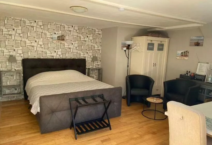 ベッドアンドブレックファースト De Posthoorn