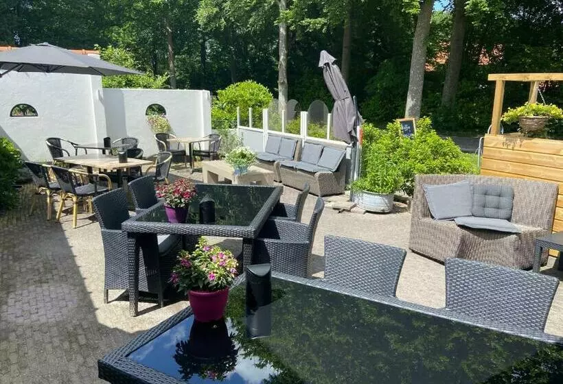 ベッドアンドブレックファースト De Posthoorn