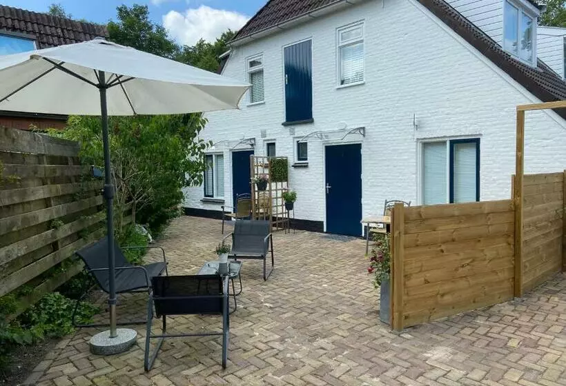 ベッドアンドブレックファースト De Posthoorn