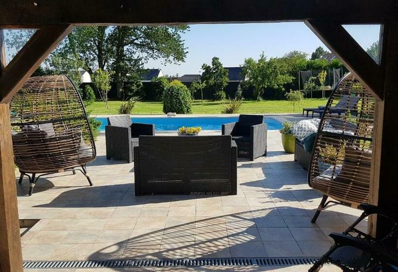 Bed and Breakfast Le Domaine Du Moulin 28