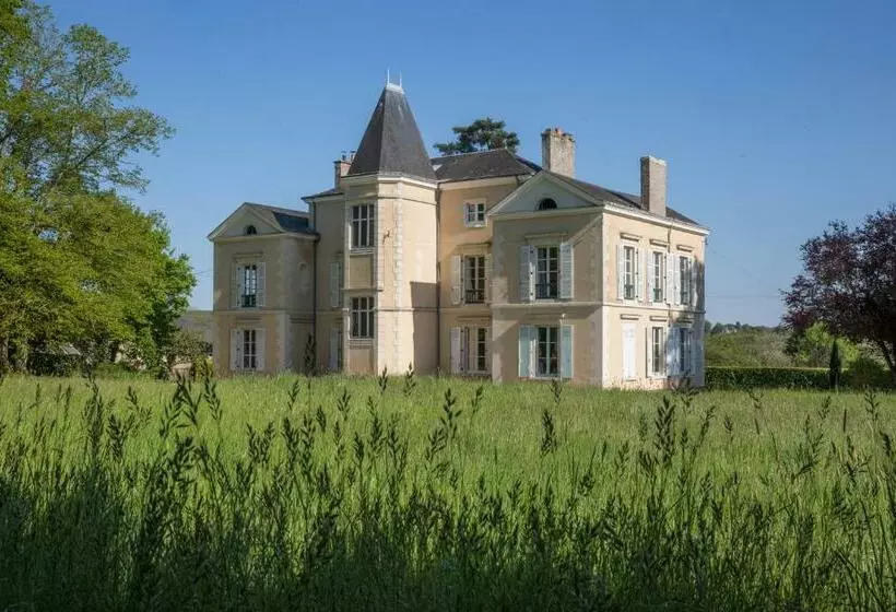 Aamiaismajoitus (B&B) Manoir Des Etrichets