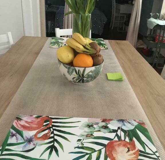 تختخواب و صبحانه Piccola Suite