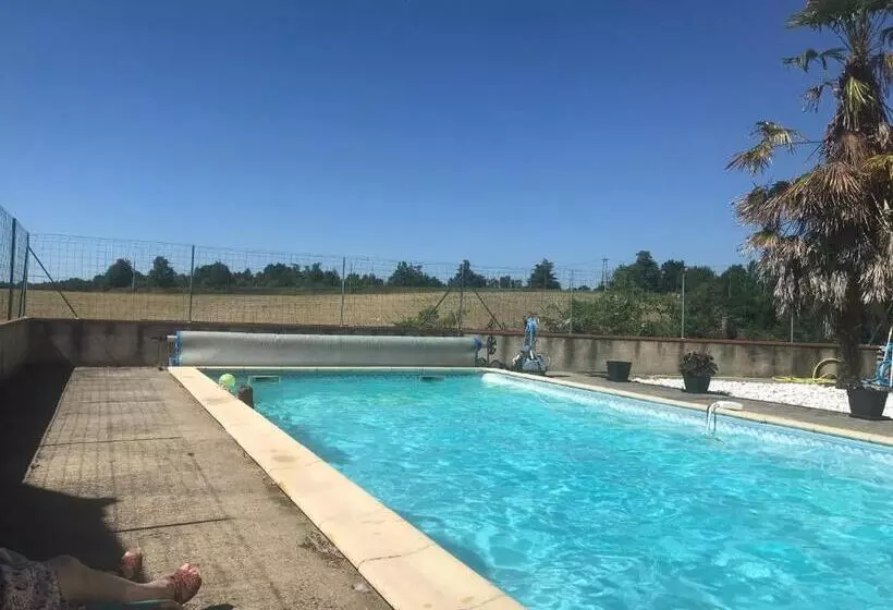 Aamiaismajoitus (B&B) Relais De La Poste