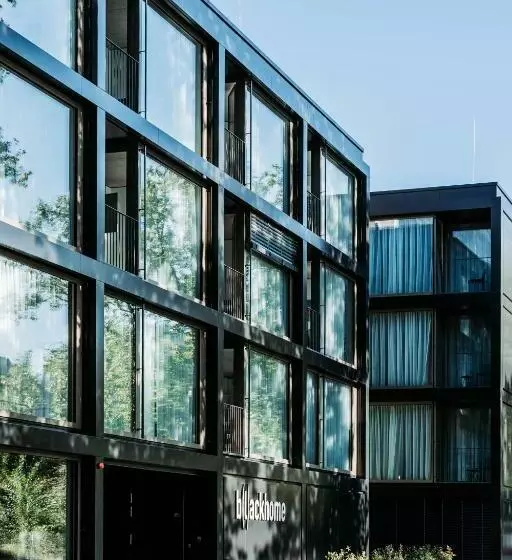 Blackhome Innsbruck City South I Contactless Check In