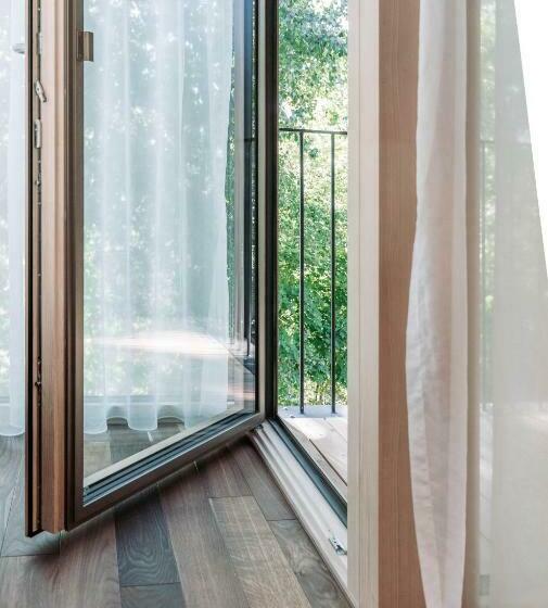 Blackhome Innsbruck City South I Contactless Check In