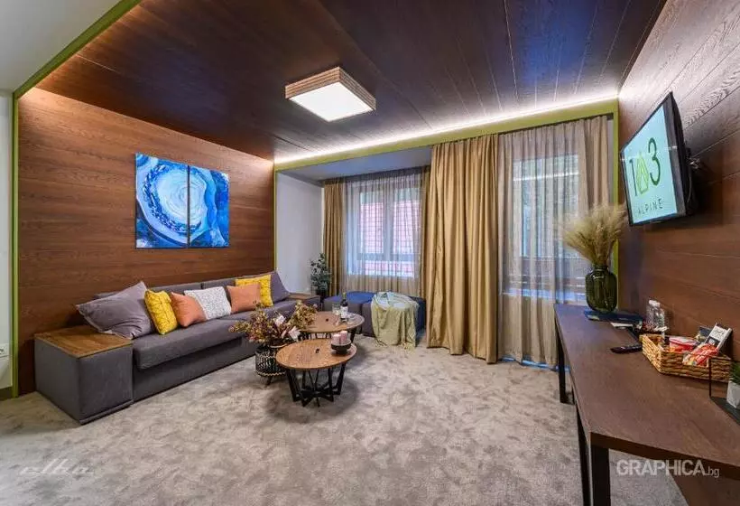 Hotel 103 Alpine