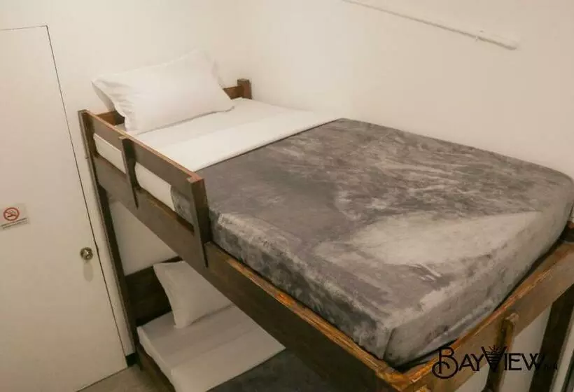 Hotelli Bay View Inn