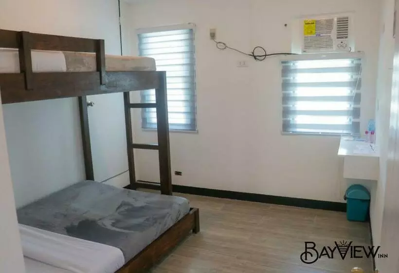 Hotelli Bay View Inn