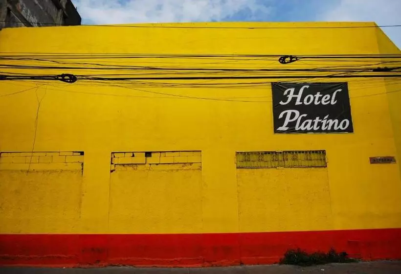 هتل Platino