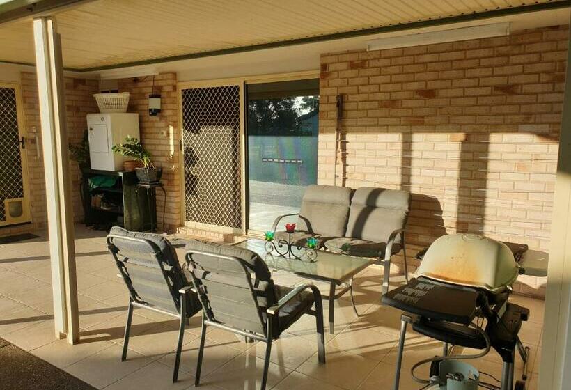 بنسيون Maryborough Guesthouse, Queensland