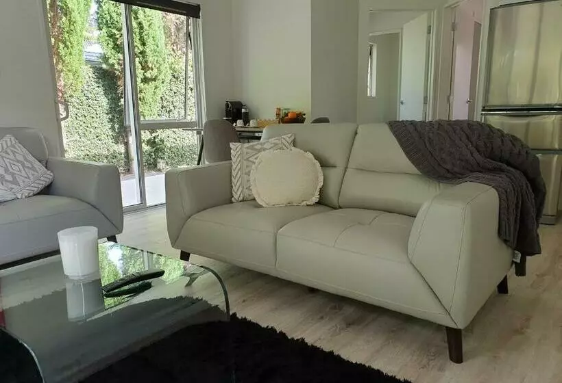 Majatalo Robyn S Retreat