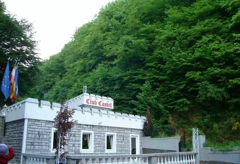Pensiunea Club Castel Resita