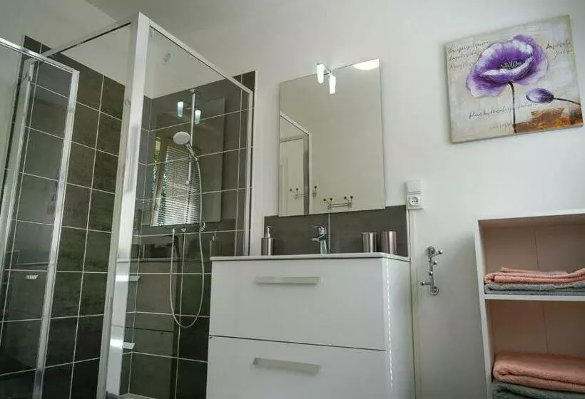 Aamiaismajoitus (B&B) Aux Peupliers