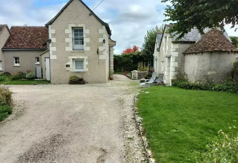 Aamiaismajoitus (B&B) Le Clos Des Augers. Chambre Descartes