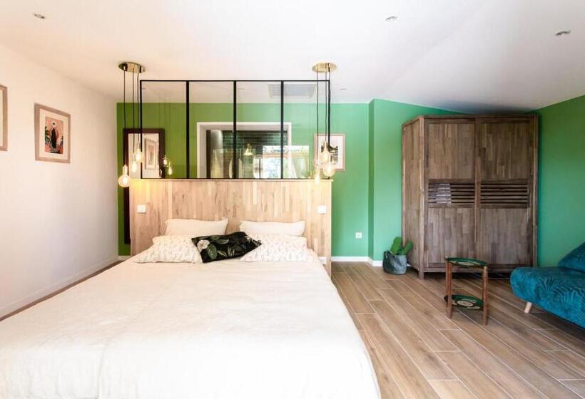 تختخواب و صبحانه Le Domaine Des Mûriers Charme, Chic, Calme En Provence Côte D Azur