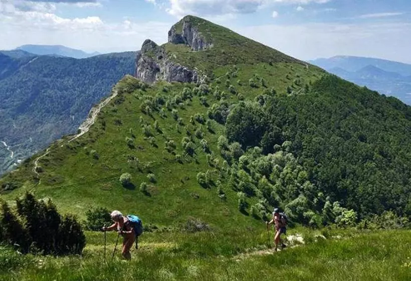 Aamiaismajoitus (B&B) Les Terrasses De Saillans