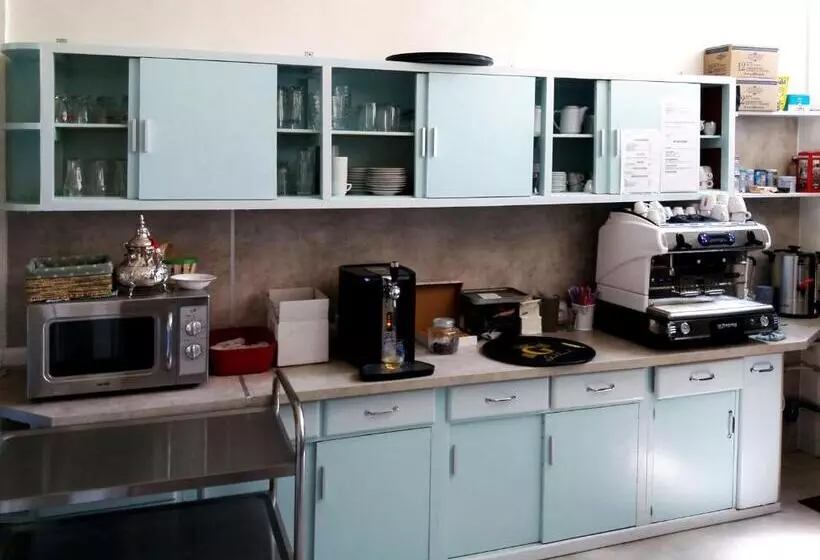 Aamiaismajoitus (B&B) Les Terrasses De Saillans