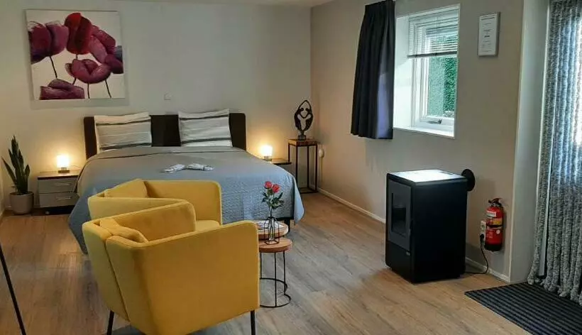 Bed & Breakfast Stiens