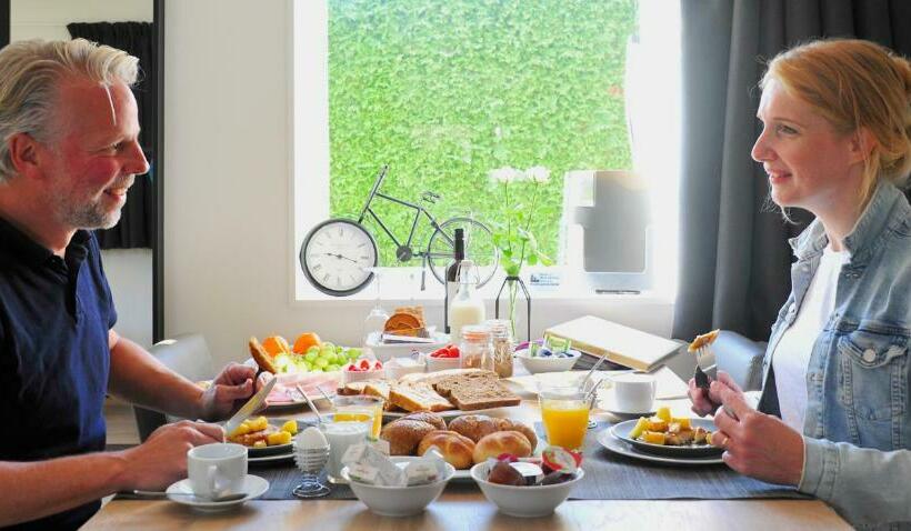 Bed & Breakfast Stiens