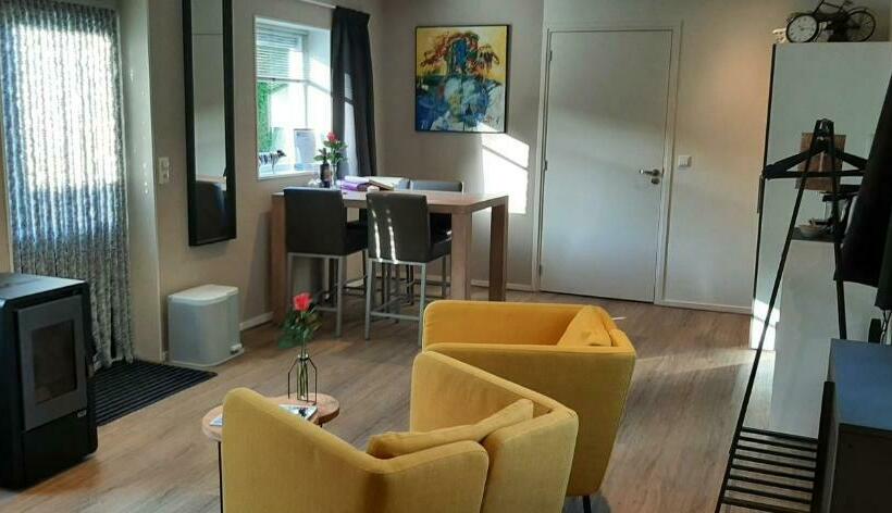 Bed & Breakfast Stiens