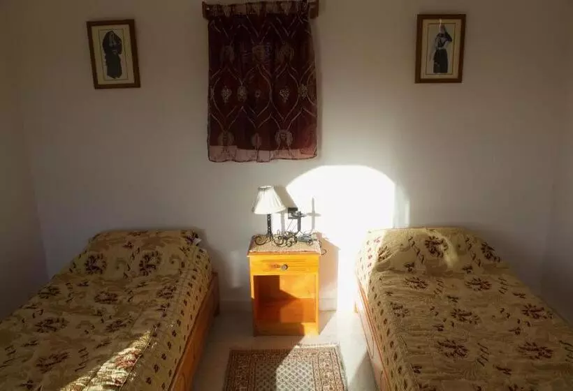 Hotelli Complexe Touristique Fort Bou Jerif