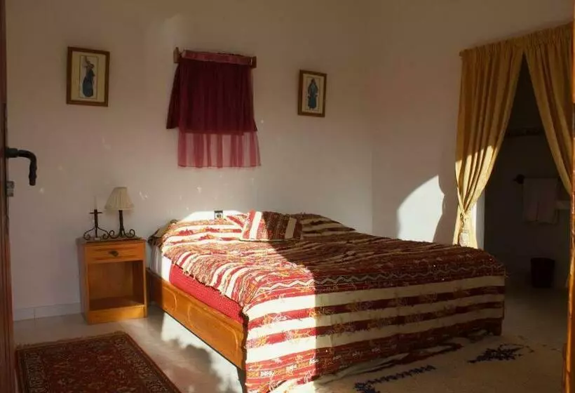 Hotelli Complexe Touristique Fort Bou Jerif