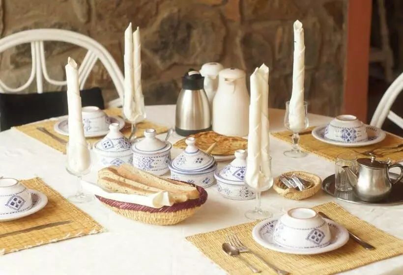 Hotelli Complexe Touristique Fort Bou Jerif