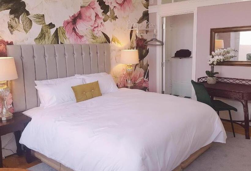 The Bank Hotel & Bistro