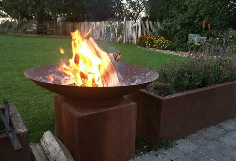 펜션 B&b Den Biesthoek