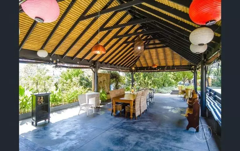 Majatalo Kenilworth House Sc