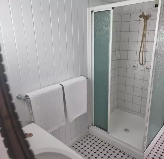 Majatalo Kenilworth House Sc