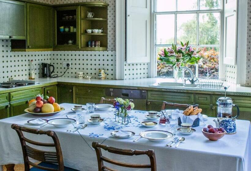 بنسيون Altido Seasyde House   Historic Stately Home In Perthshire