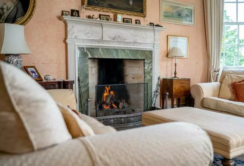 ペンション Altido Seasyde House   Historic Stately Home In Perthshire