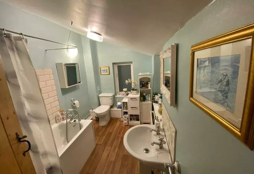 Aamiaismajoitus (B&B) Prince Cottage