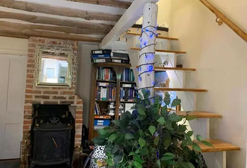Aamiaismajoitus (B&B) Prince Cottage