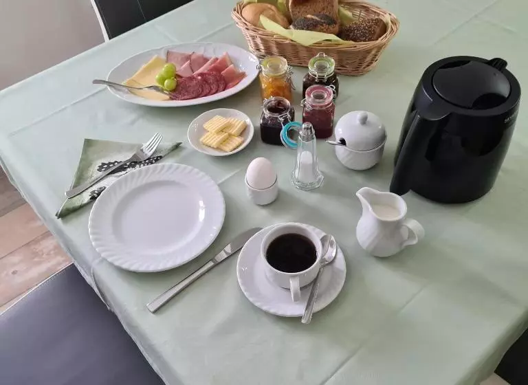 Gästezimmer Treuen   Bed & Breakfast