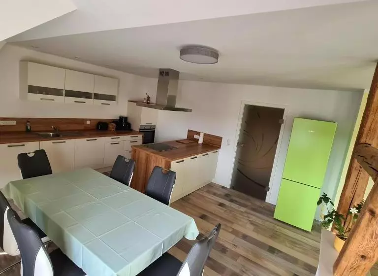 Gästezimmer Treuen   Bed & Breakfast