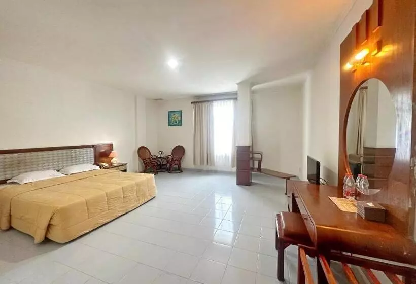 Hotelli Wisata Indah Sibolga