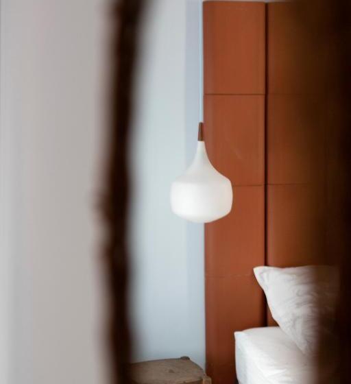 بنسيون Au Petit Thouars