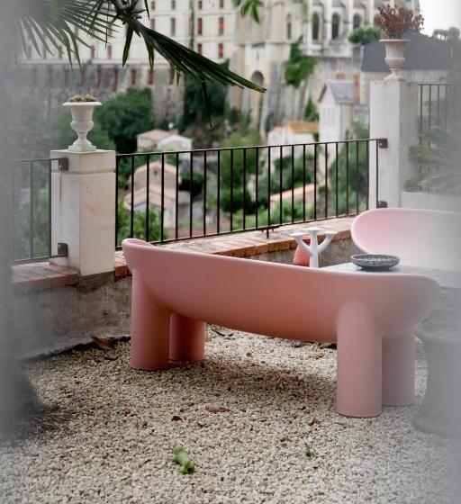 بنسيون Au Petit Thouars