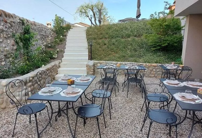 ペンション Il Cantuccio Sul Garda   Relais Di Charme