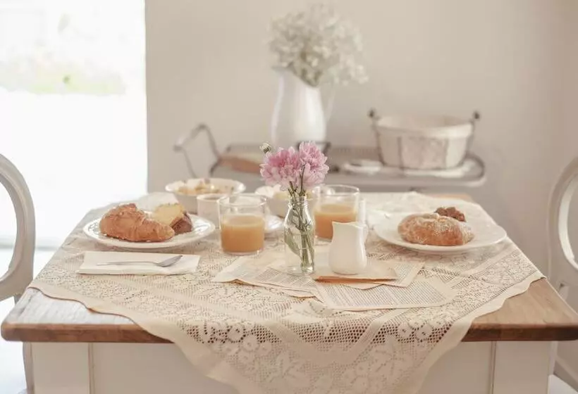 ペンション Il Cantuccio Sul Garda   Relais Di Charme