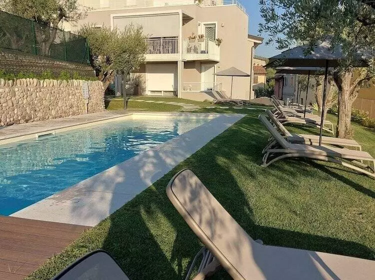 ペンション Il Cantuccio Sul Garda   Relais Di Charme